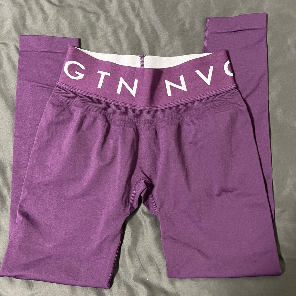 New NVGTN Amethyst color leggings